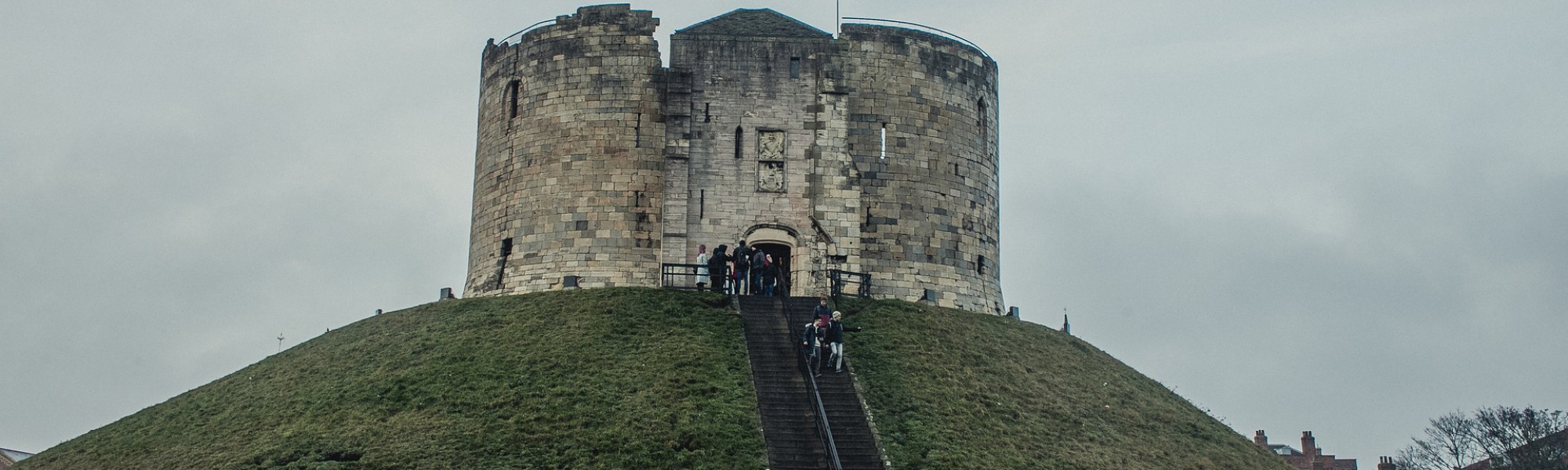 cliffords-tower-5950952_1920